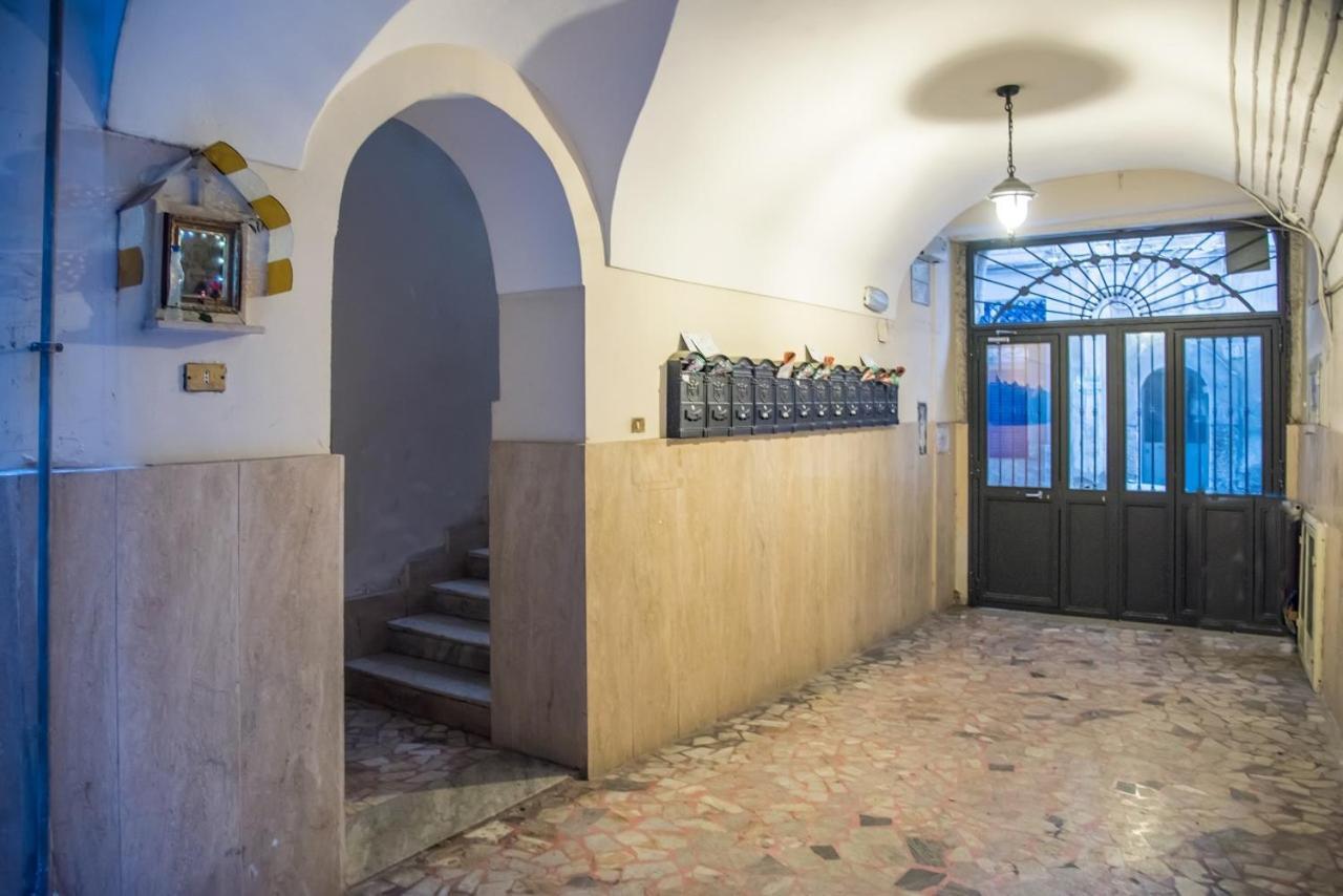 Naples In The History 4M Bed & Breakfast Luaran gambar